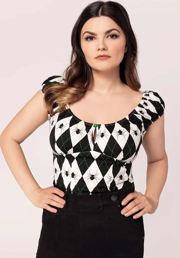 Regina [Black/White] | TOP