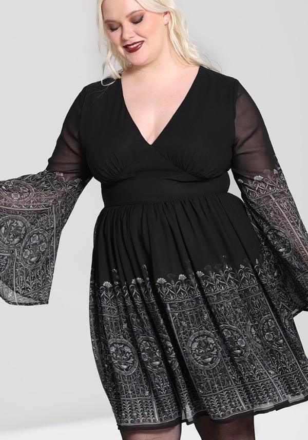 Secret Gate | DRESS*
