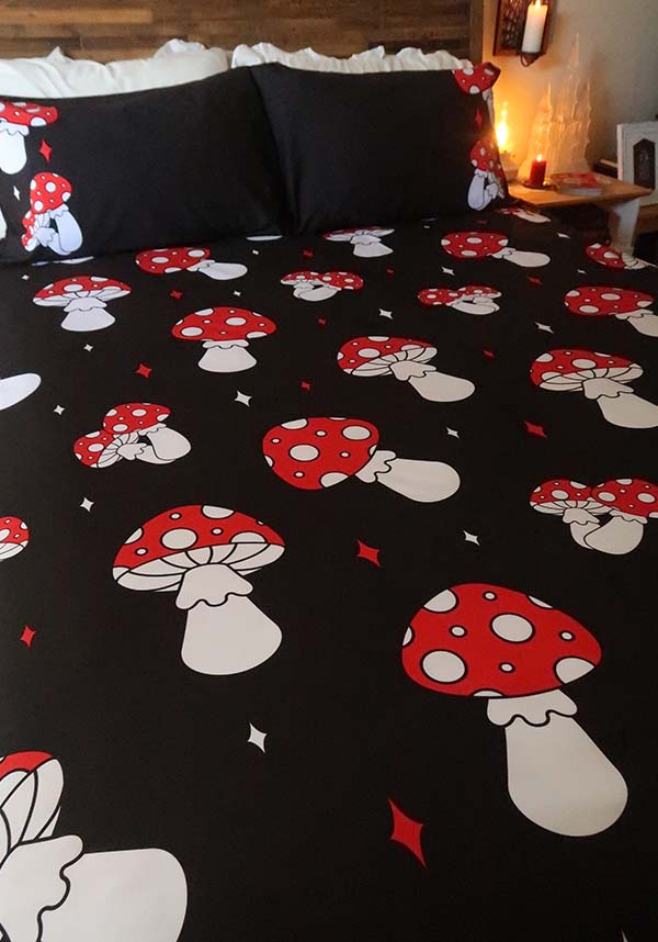 Amanita Nightmare | QUEEN QUILT SET**
