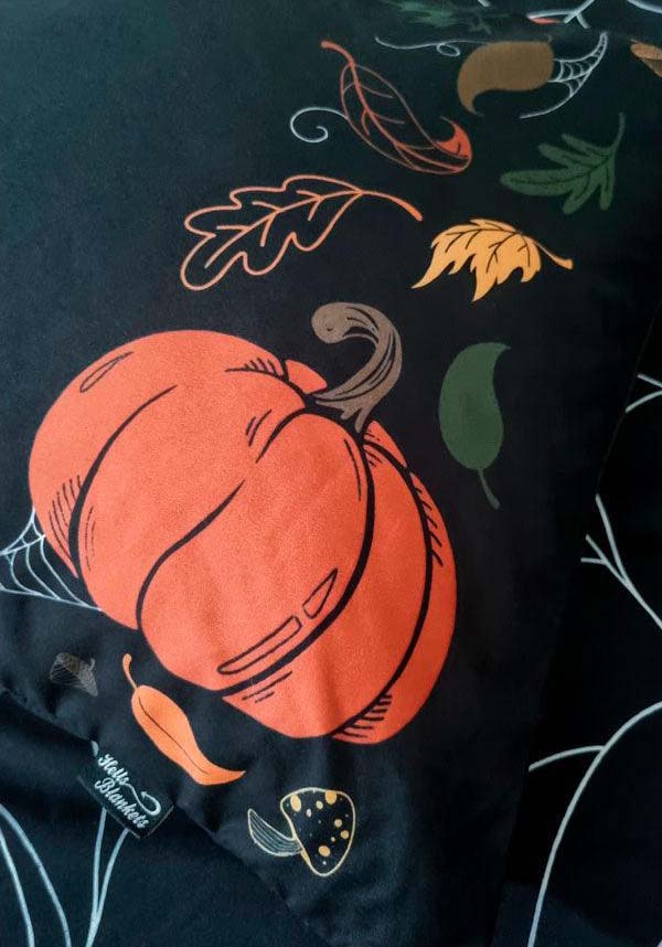 Haunted Hallows | QUEEN QUILT SET**