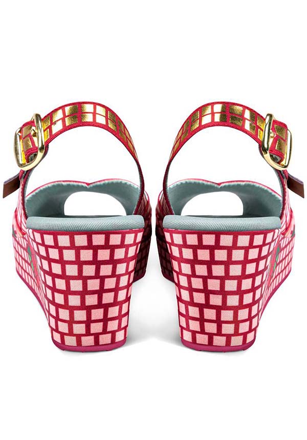 Mosaic Garden | SANDALS**
