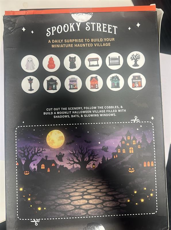 Spooky Street 12-day Halloween | ADVENT CALENDAR (FAULTY)**