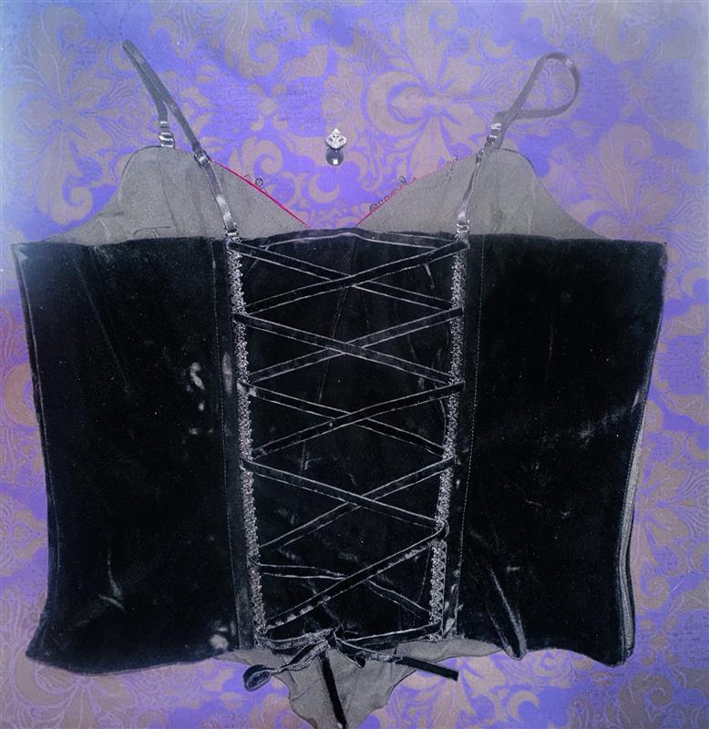 Vampira Velvet | CORSET TOP (FAULTY)**