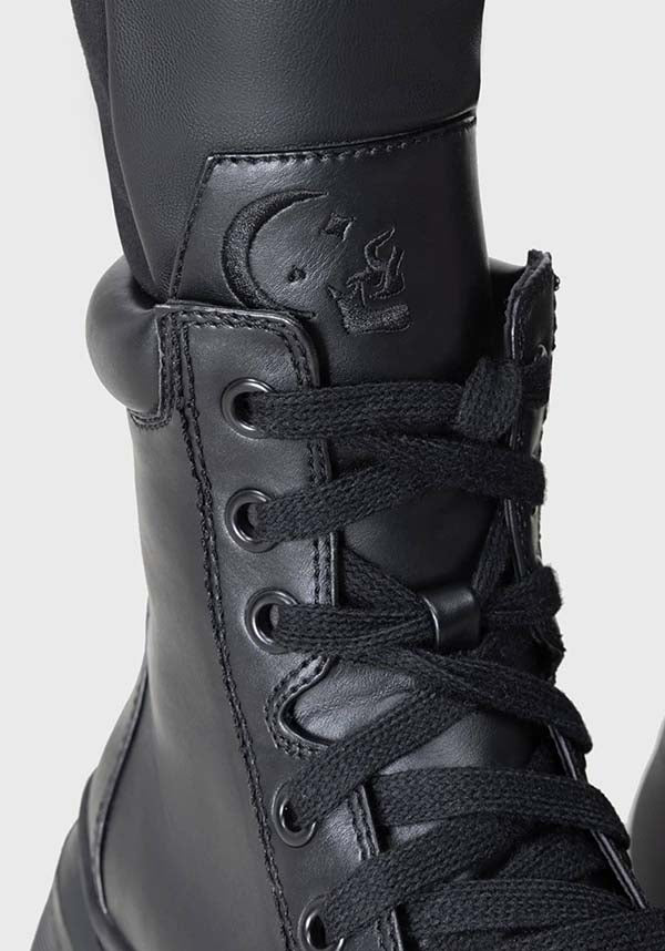 Discordant | BOOTS