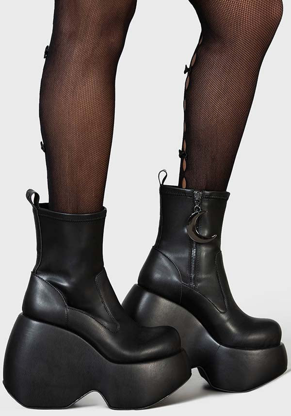 Ruins And Remains | BOOTS