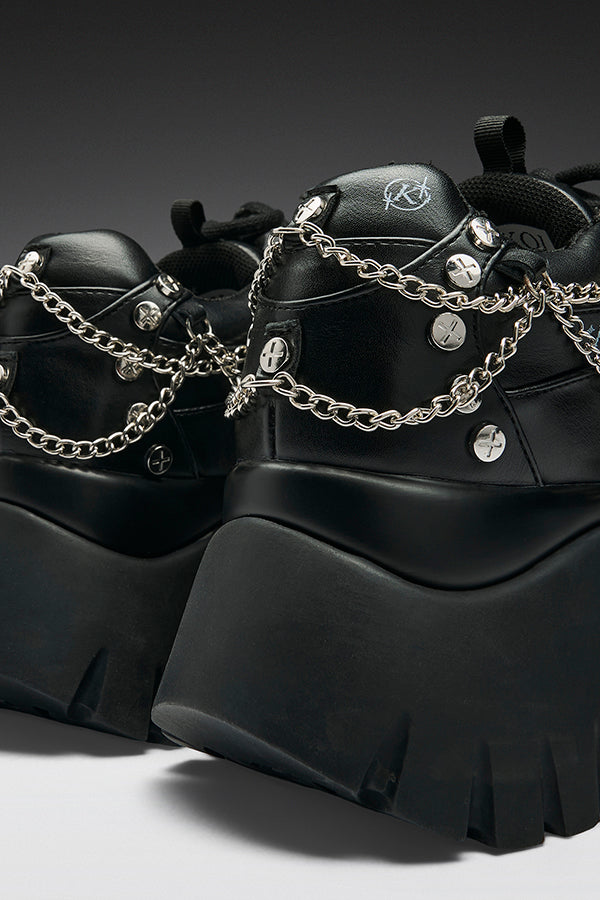Unburdened Heart [Black] | MONSTER TRAINERS