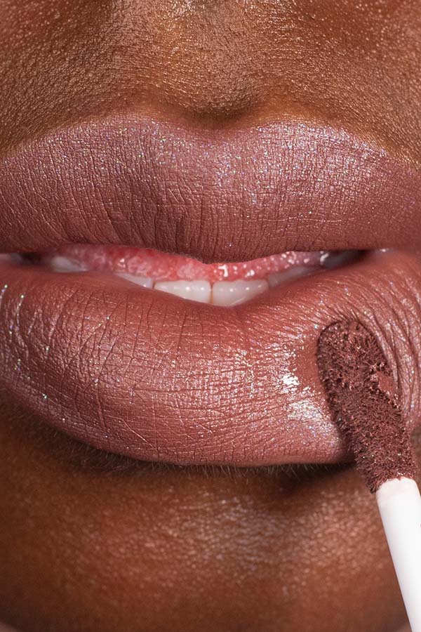 Rock Fact | LIPSTICK