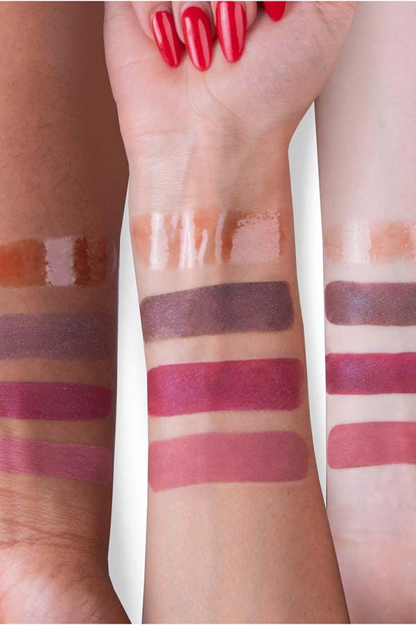 Rock Fact | LIPSTICK