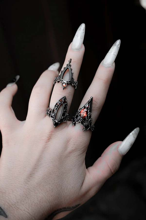 Basilica Noir | RING