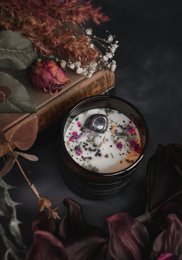 Darkened Spring | CANDLE