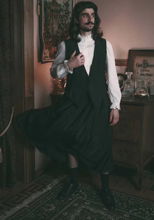 Dracula | SKIRT