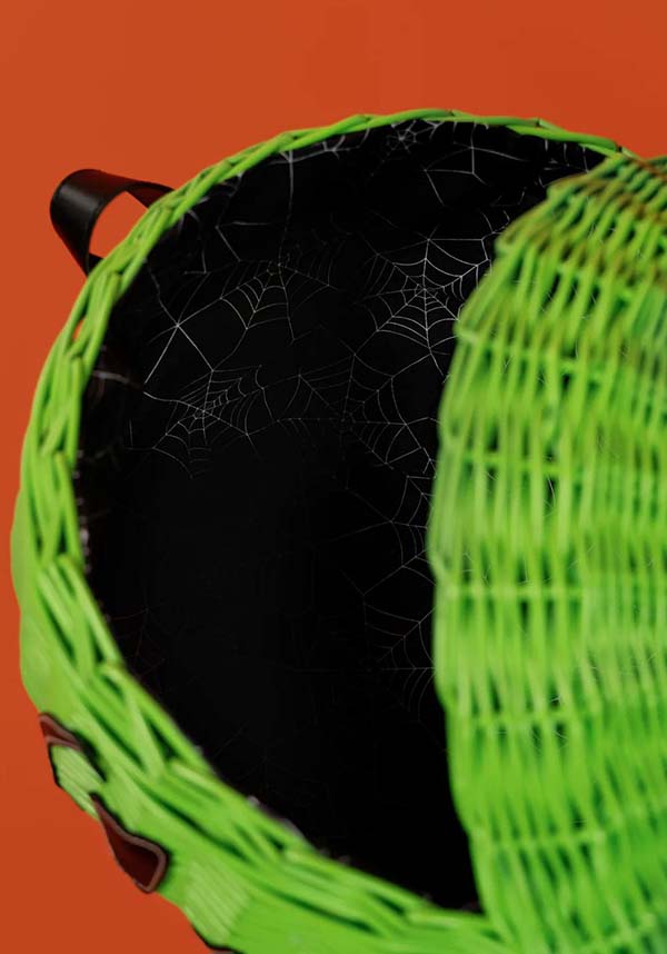 Haunted Hallows [Green] | PICNIC BASKET