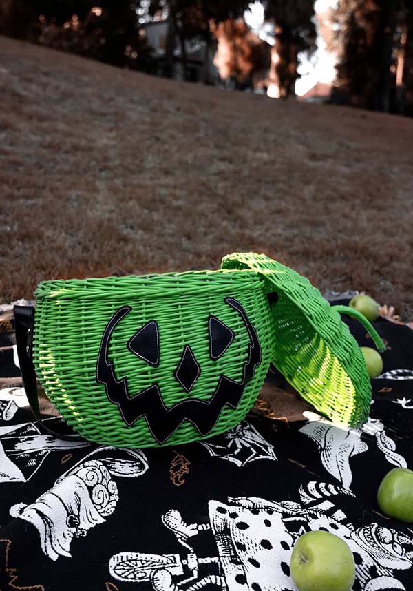 Haunted Hallows [Green] | PICNIC BASKET