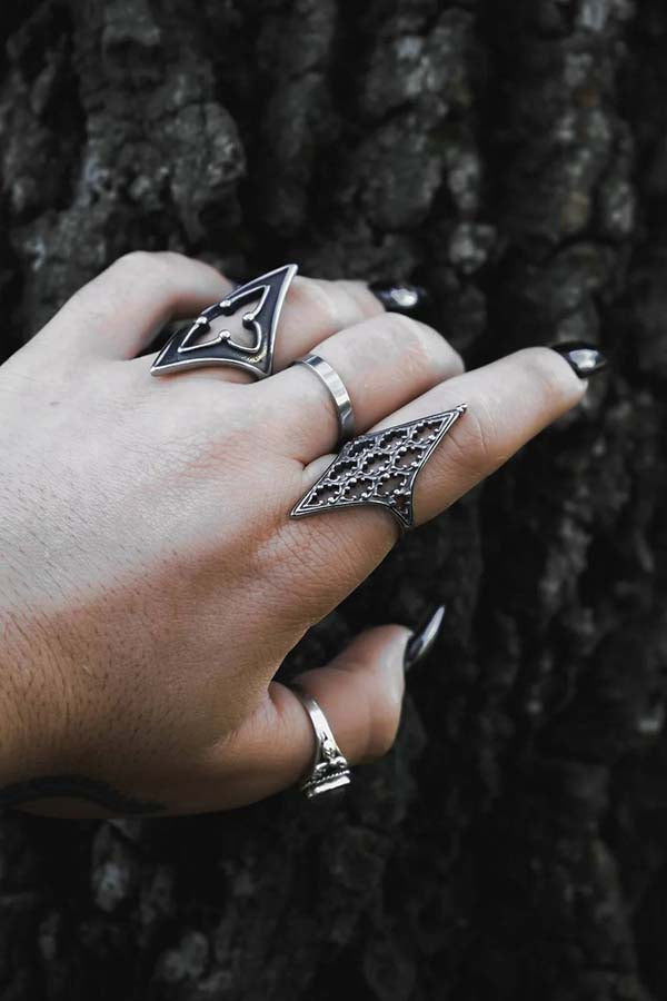 Tracery | RING