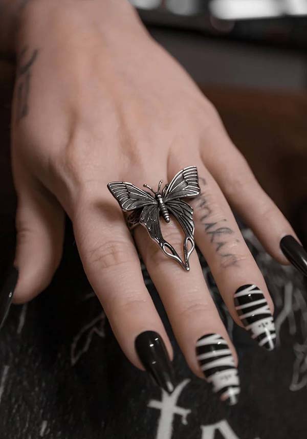 Whispering Wings | RING