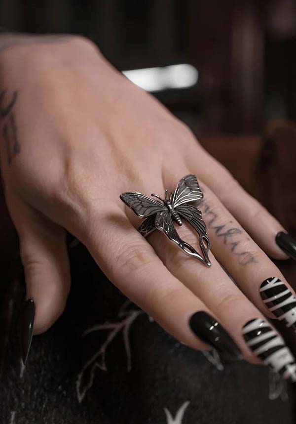 Whispering Wings | RING
