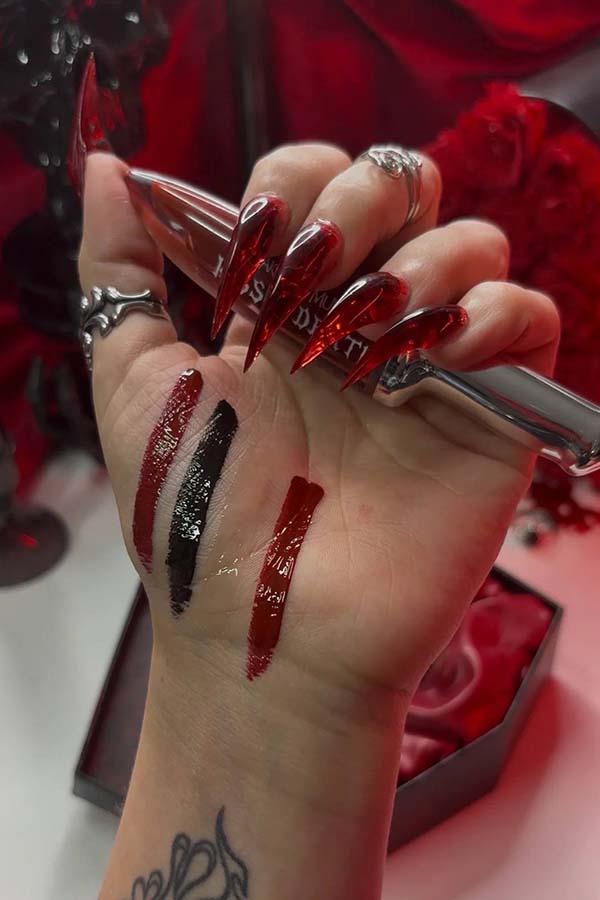 Kiss of Death [Kiss Me Dead] | LIP GLOSS