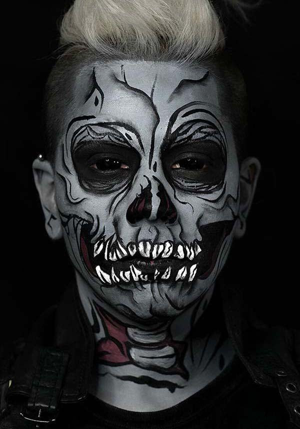 Fantasy FX [Kelly Green] | MAKEUP
