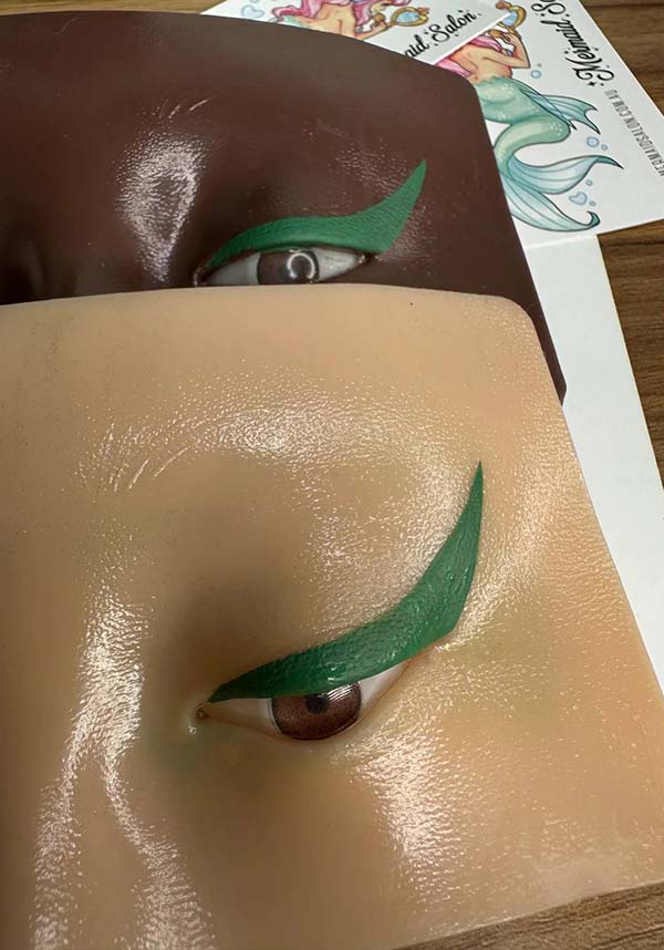 Crybaby Emerald City | EYELINER