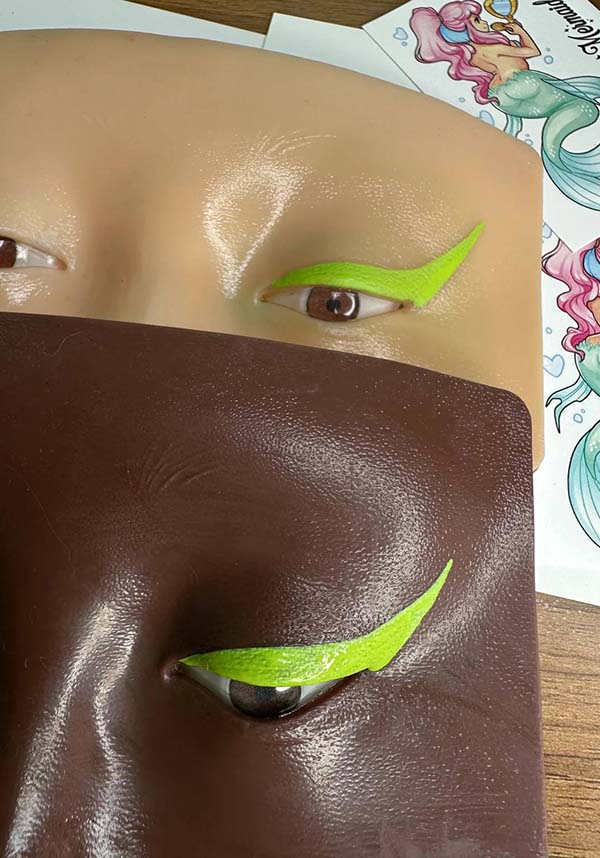 Crybaby Slimeball | EYELINER