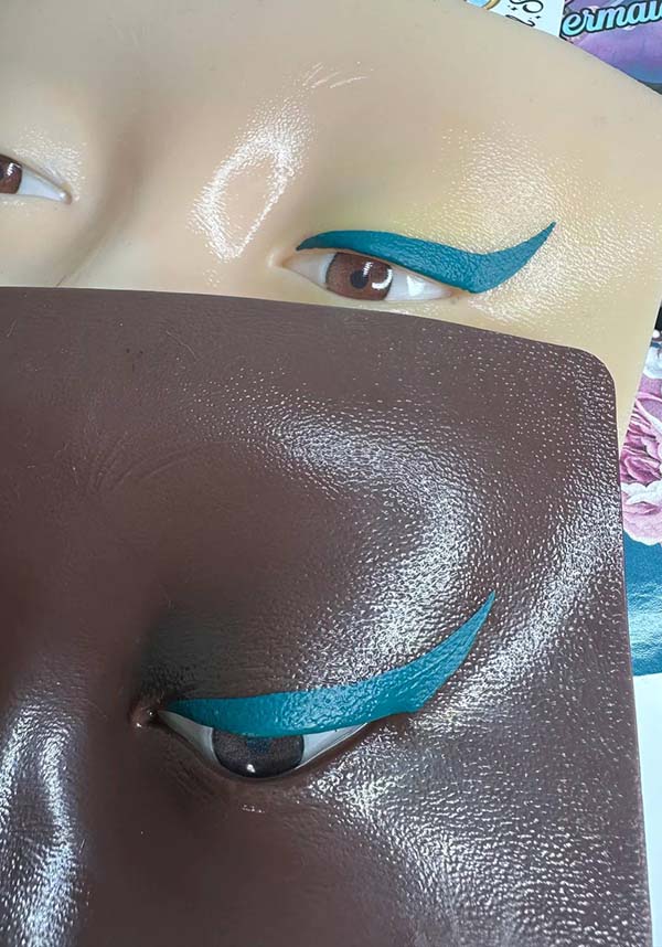 Crybaby Utopia | EYELINER