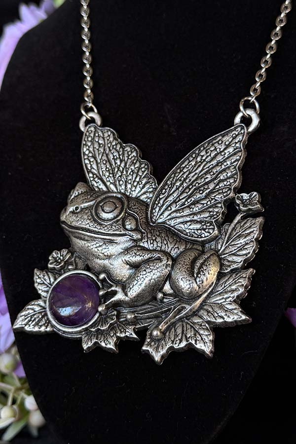 Fairy Frog | NECKLACE