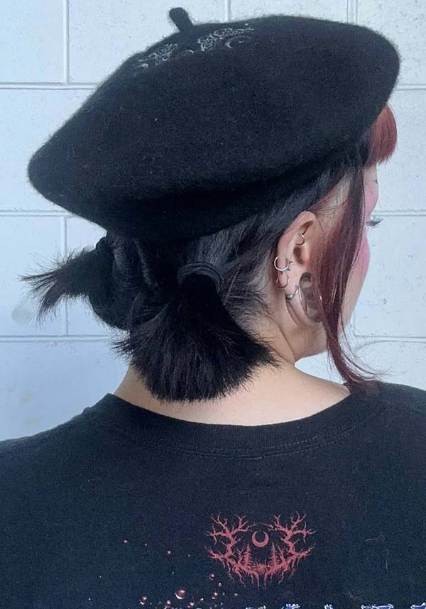 Moth & Moon Black Embroidered | BERET