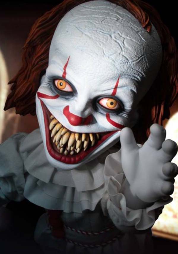 It (2017): Sinister Talking Pennywise 15" | FIGURE