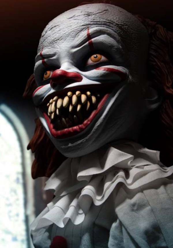 It (2017): Sinister Talking Pennywise 15" | FIGURE