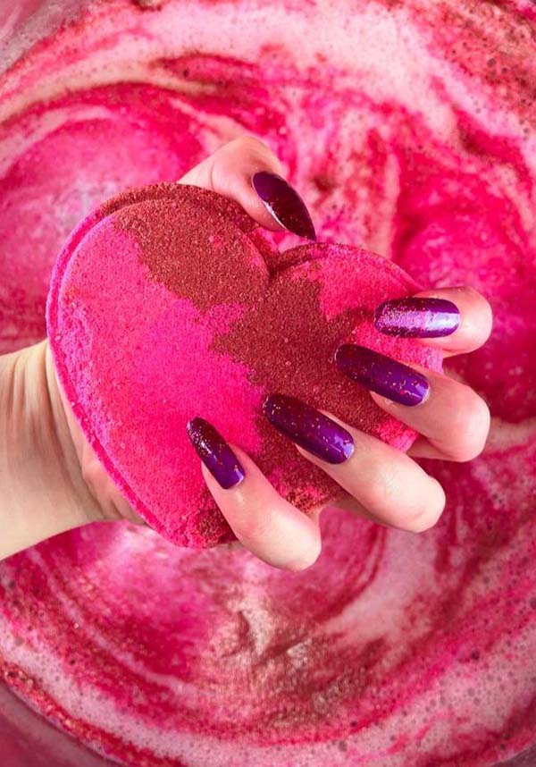 Cult [Strawberry] | HEART BATH BOMB