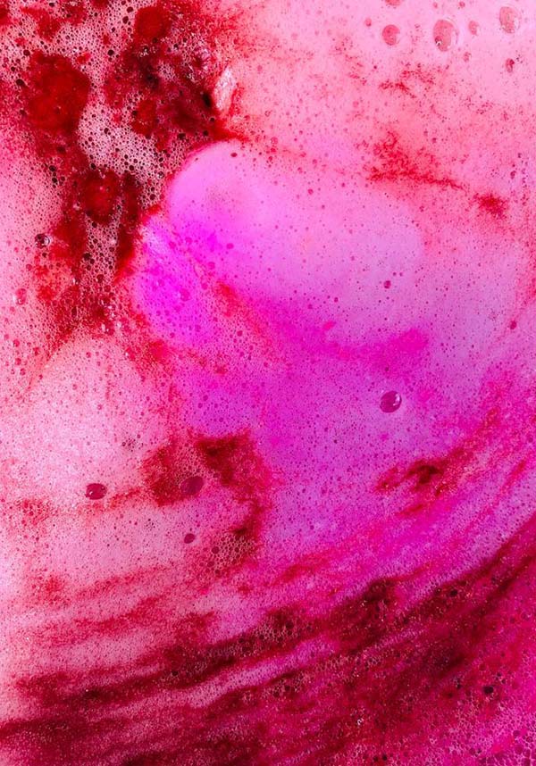 Cult [Strawberry] | HEART BATH BOMB