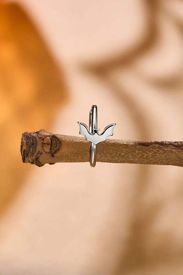 Polished Bat Segment Nostril | RING