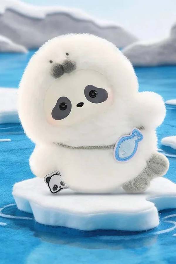Panda Roll The Zoo In Hands | PLUSH KEYCHAIN [BLIND BOX]