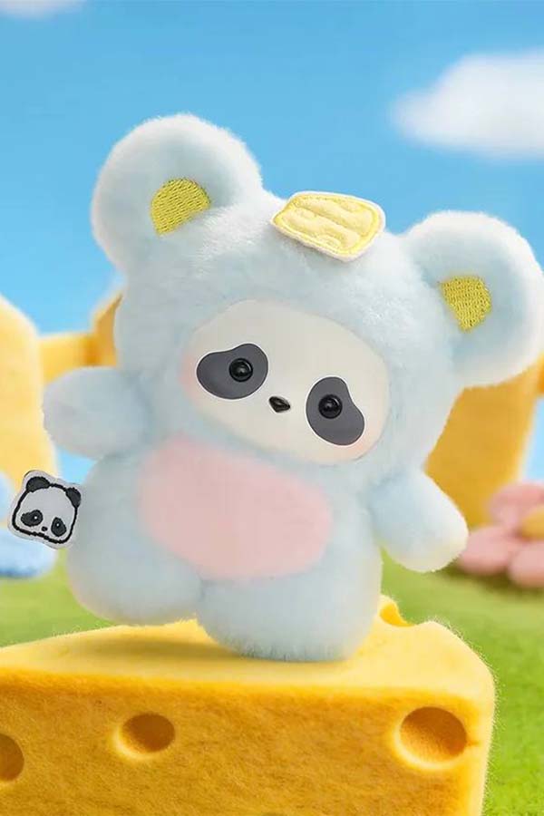 Panda Roll The Zoo In Hands | PLUSH KEYCHAIN [BLIND BOX]