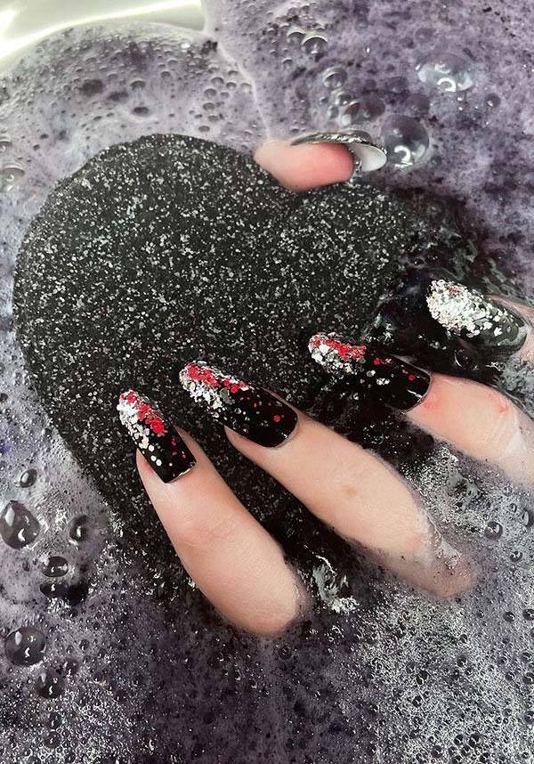 Heart [Black] | BATH BOMB