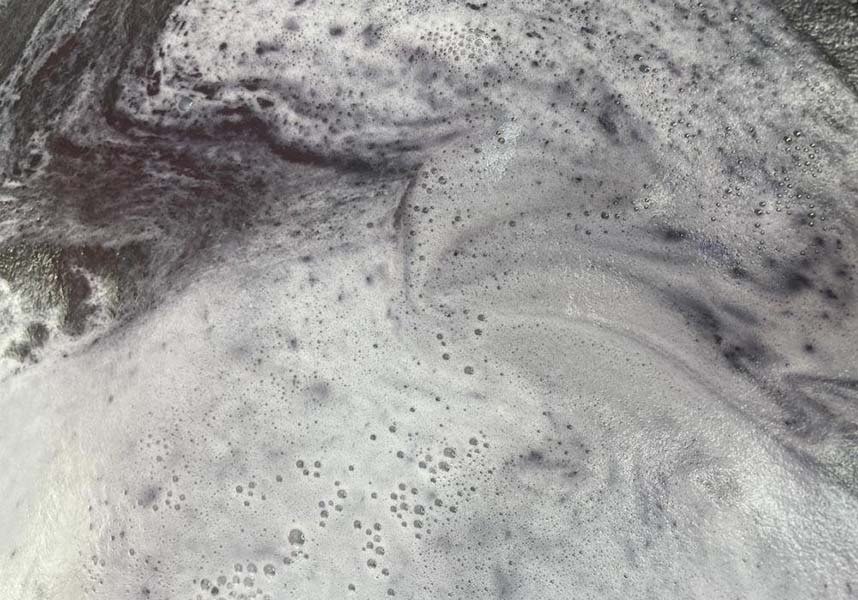 Heart [Black] | BATH BOMB