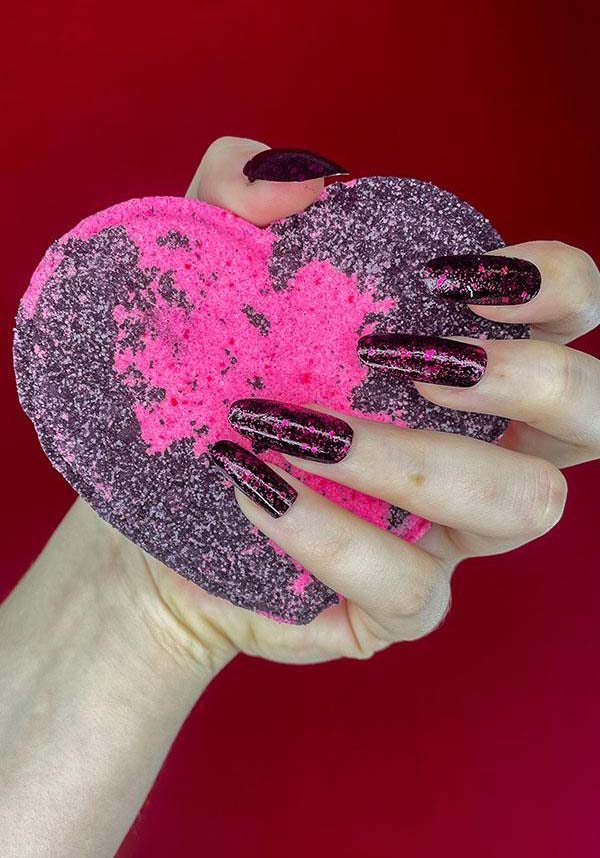 Heart [Pink & Black] | BATH BOMB