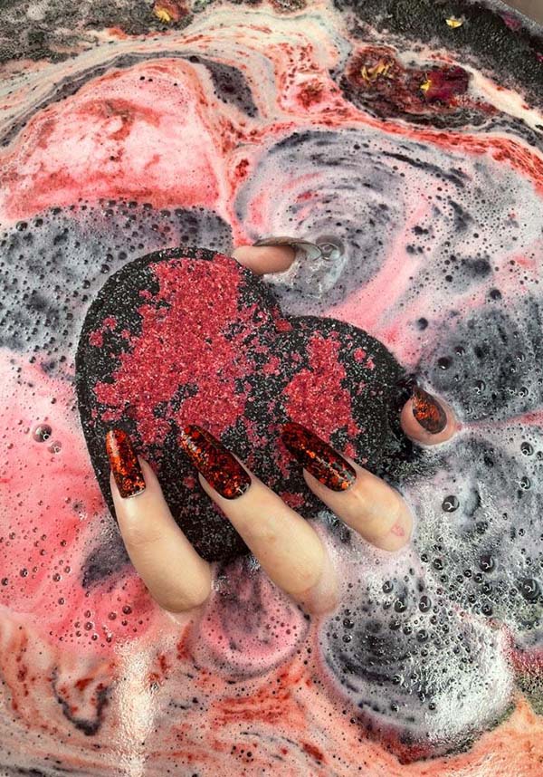 Heart [Red &amp; Black] | BATH BOMB