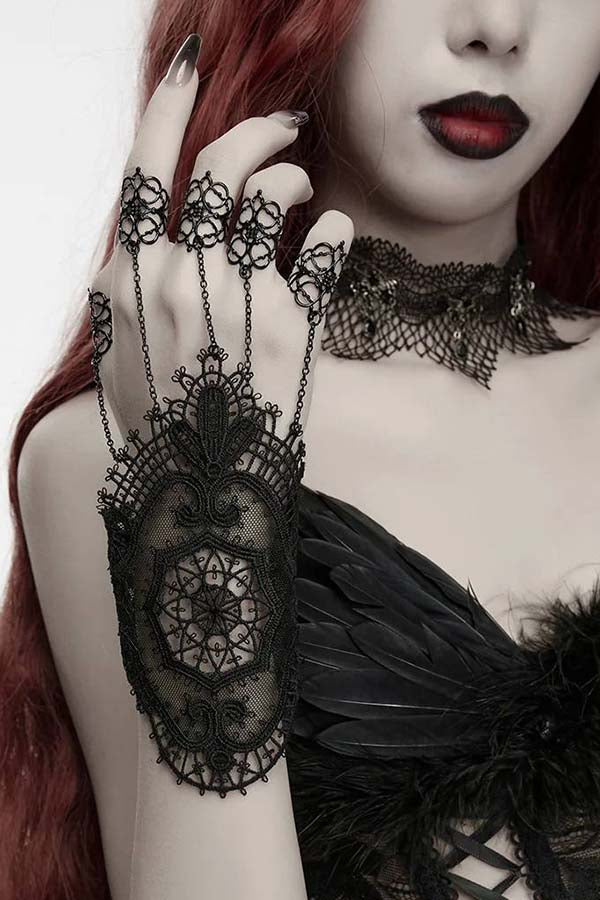 Black Lace | CHAIN CUFF