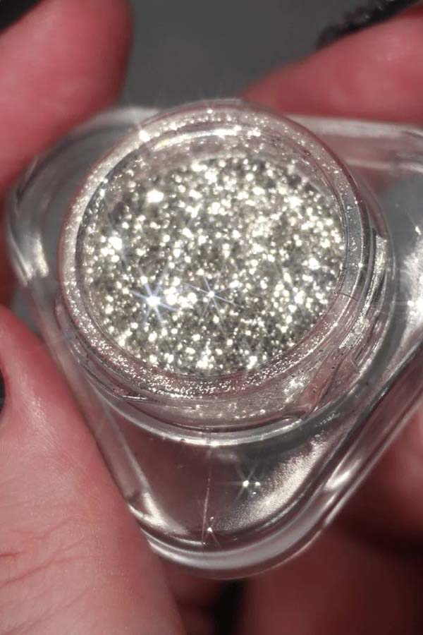 Silver Mirror | EYESHADOW PIGMENT