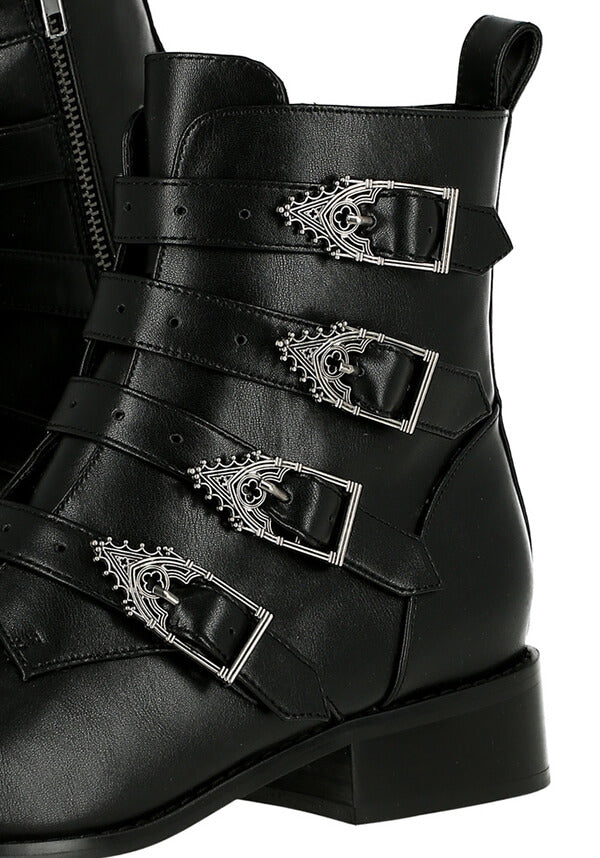 Cathedralis Buckle Pikes | BOOTS*