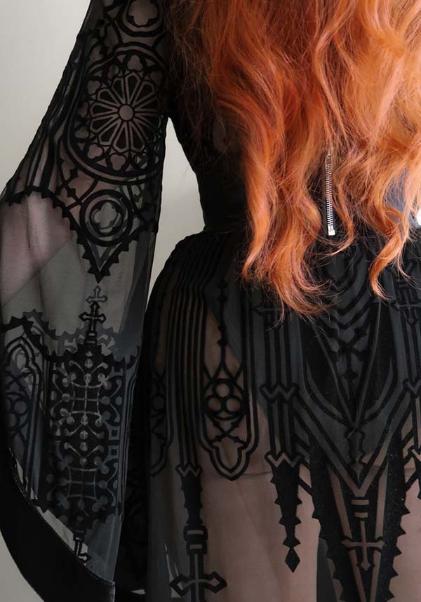 Cathedralis Sheer | ROBE