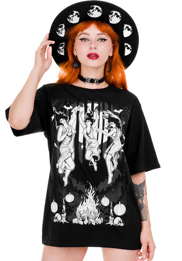 Moonlight Witches | OVERSIZED T-SHIRT