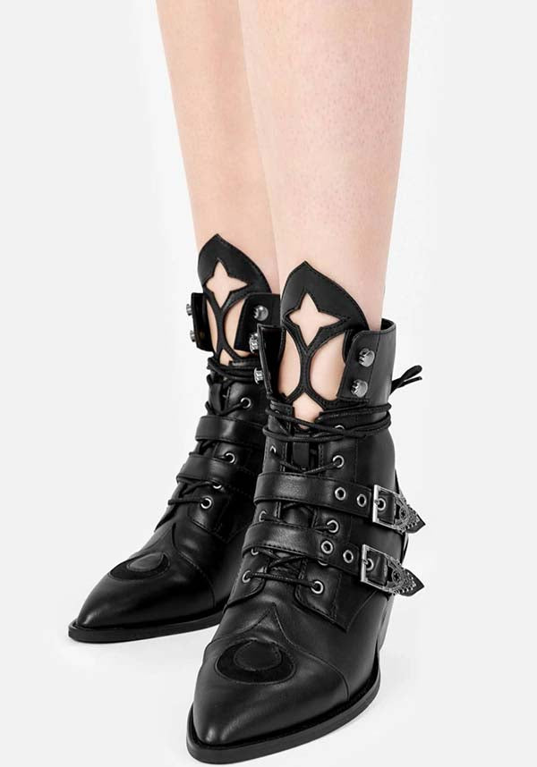 Moonstruck | BOOTS*