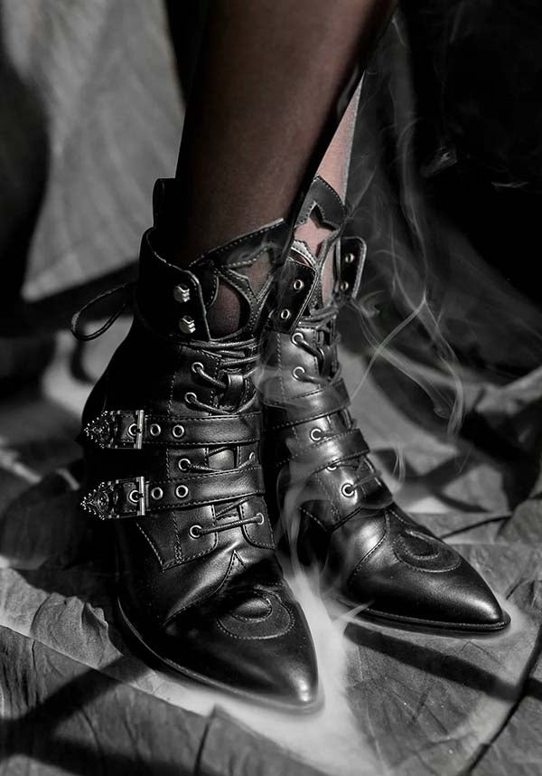 Moonstruck | BOOTS*