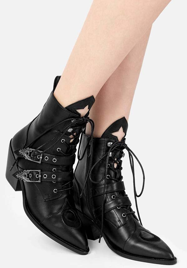 Moonstruck | BOOTS*