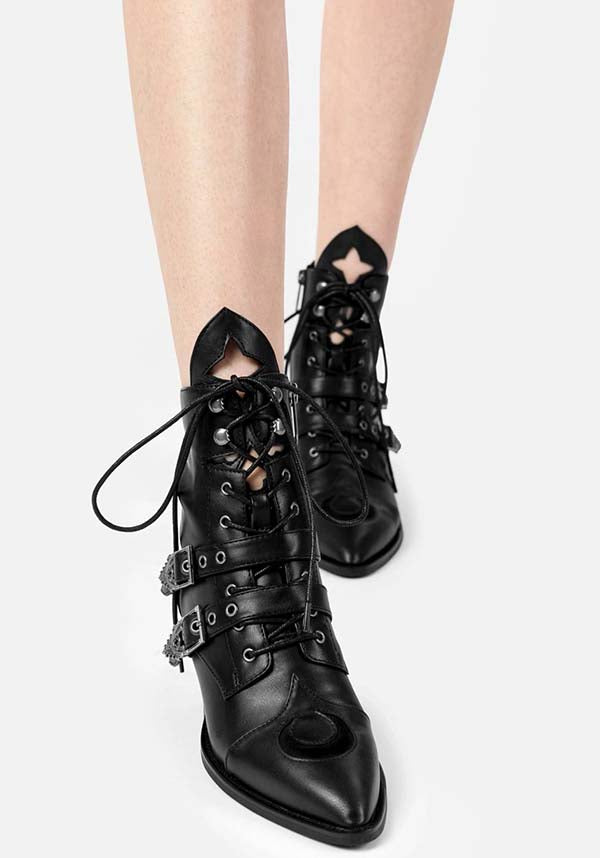 Moonstruck | BOOTS*