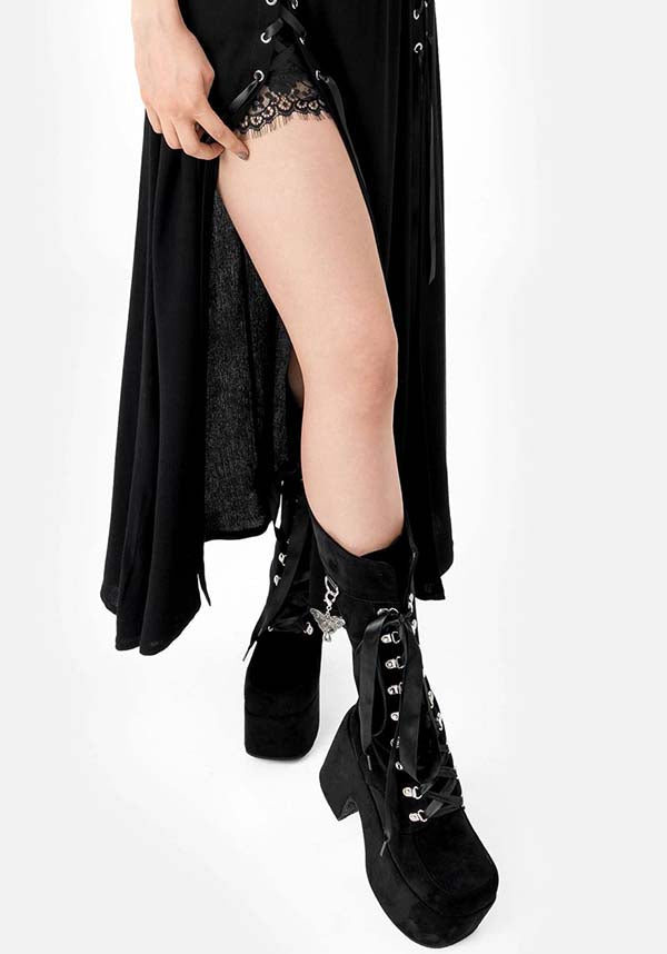 Night Wanderer | PLATFORMS