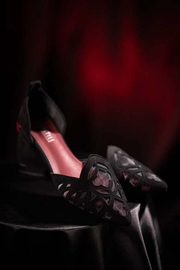 Sanguira D'orsay | FLATS