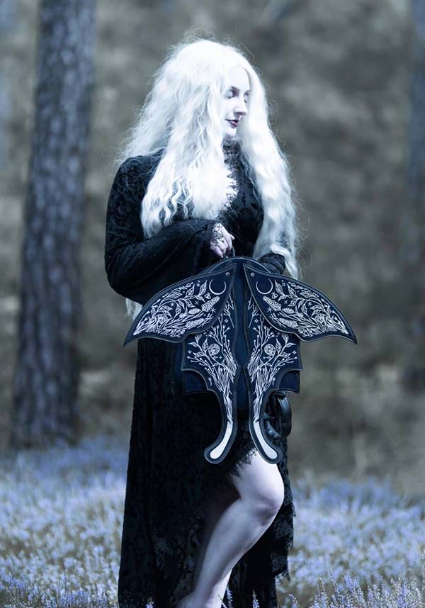 Restyle Umbra Noctis Moth - Image 13